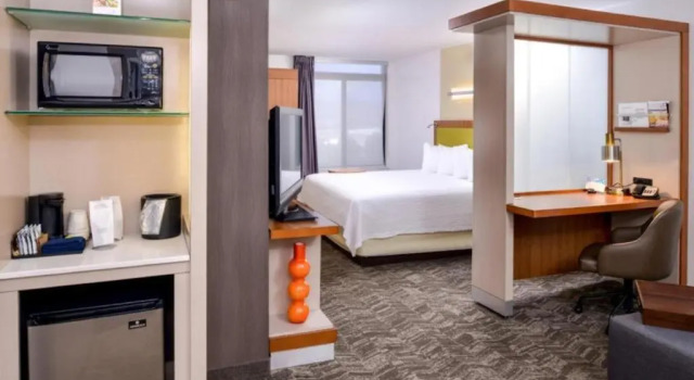 Студия SpringHill Suites Kingman Route 66