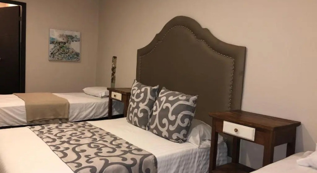 Четырёхместный номер Standard Hotel Galeria la Trinidad