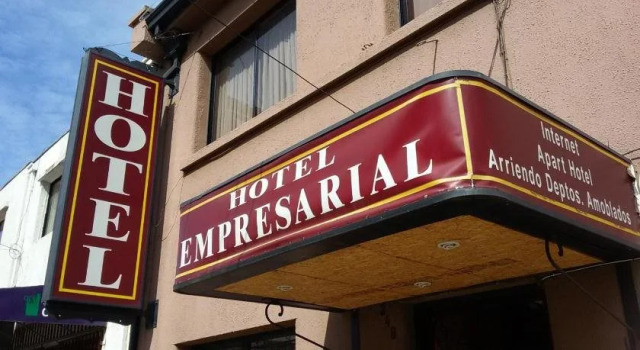 Hotel Empresarial, Забронировать Отель Отели в центре Лос-Анхелес, в центре
