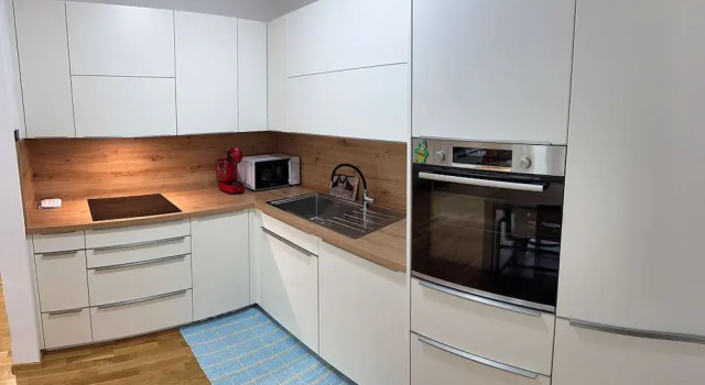 Sunrise Den Bled Apartment Where Mornings Shine, Prenota Appartamento Bled 