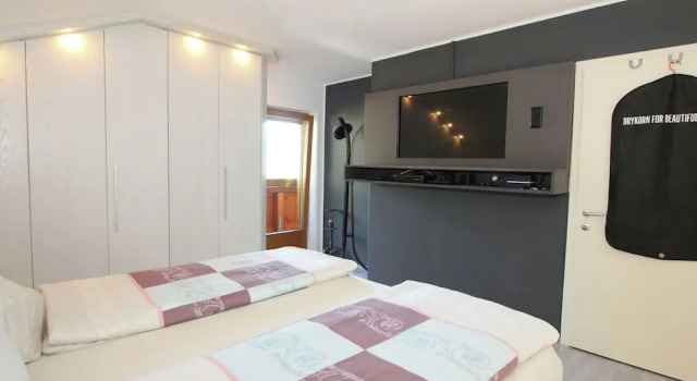 Beautiful Apartment in Fügen Tyrol With Parking