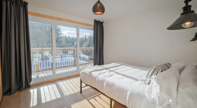 Шале Deluxe Station Farmhouse Tremblant