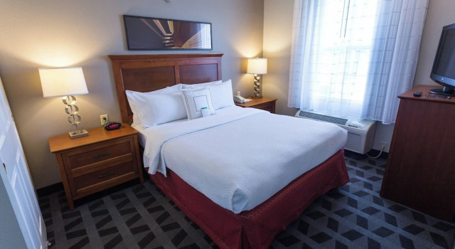 Двухместный люкс TownePlace Suites by Marriott Sunnyvale Silicon Valley