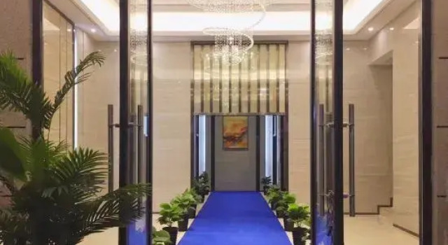 Weiyi Hotel
