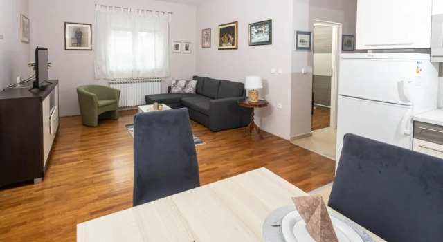 Apartman Gundulić, Rezervovat Apartmán Hotely v Slavonia s parkováním, Parkování