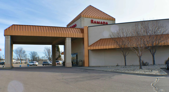 Ramada by Wyndham Sioux Falls Airport-Waterpark & Event Ctr