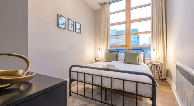 2 Bedroom Apartment Near Manchester Victoria, Забронировать Апартаменты/квартира Апартаменты Манчестера, рядом с Станция Manchester Oxford Road, Апартаменты/квартира