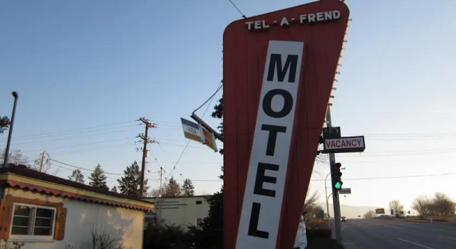 Tel-A-Friend Motel, Réserver Motel Vernon Silver Star