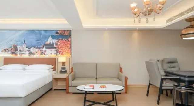 Люкс Deluxe Vienna Hotel Chengdu Airport Shuangliu Wanda - Domestic Guests