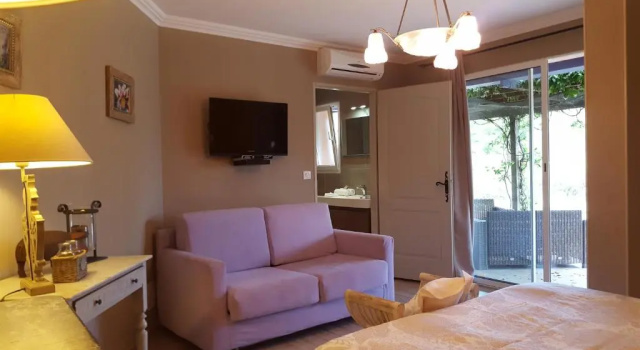 Номер Deluxe Villa Mimosa