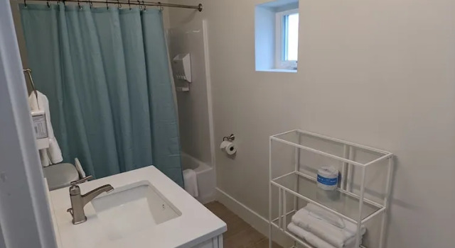 Номер Standard Seaport Inn