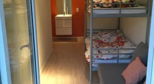 Апартаменты Modern 5th Floor Apartment