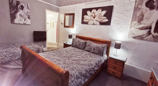 Immaculate 1-bed Apartment in Blackpool - Sleeps 5, Varaa Huoneisto Asunnot kohteessa Merseyside, Huoneisto