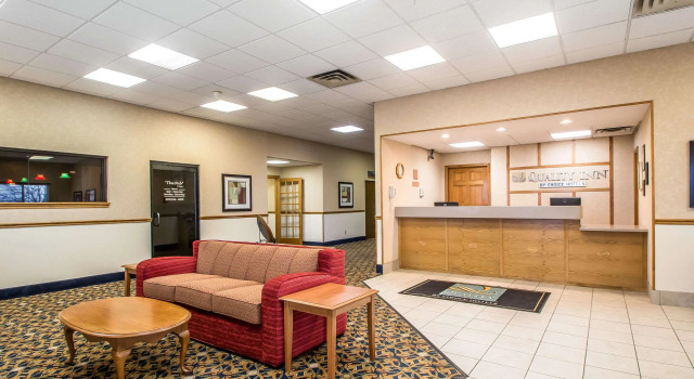 Quality Inn Morris I-80