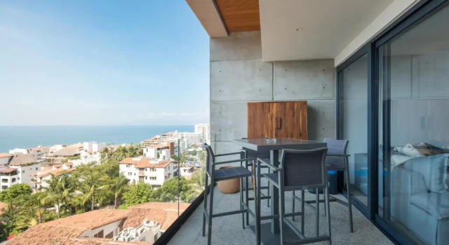 Апартаменты Sailview 112 - Sail View Romantic Zone Rooftop Pool Ocean Views