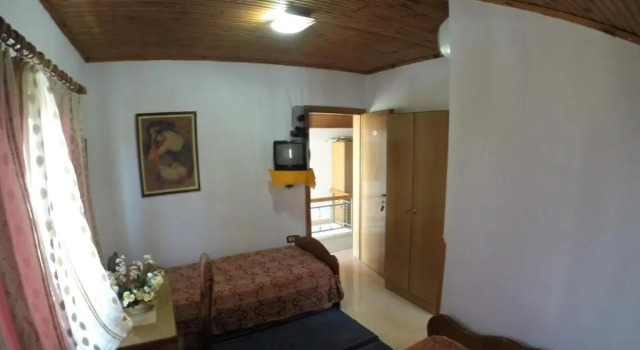 Standard triplă cameră Hotel Ideal