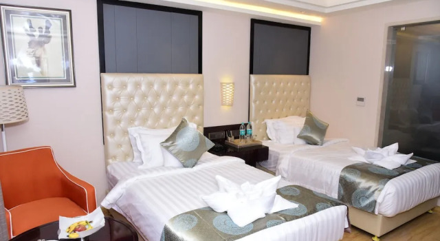 Номер Deluxe OM Clarks Inn Raebareli