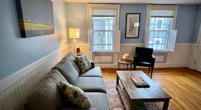 Номер Deluxe Entire Private Historic Inn Downtown Newport