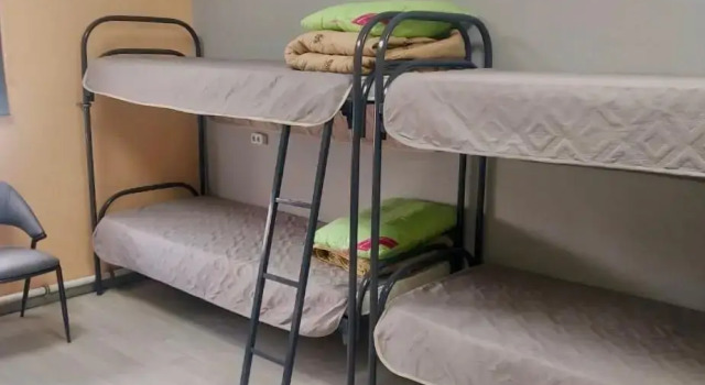 Bett im Wohnheim Hostel Zvezda