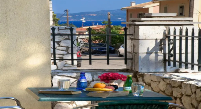 Студия Faos Luxury Apartments