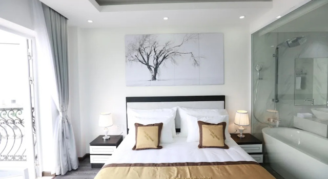 Номер Premier Golden Dragon Hotel
