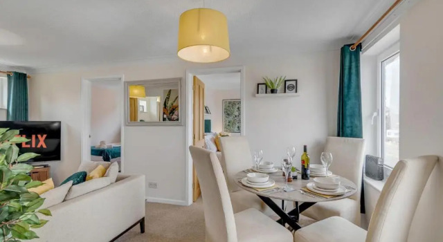 Апартаменты Reepham Rest - 2 Bedroom, Free Parking, 390 Mbps Wifi, Netflix, Fully Equipped kitchen - Ginger & Gold ltd