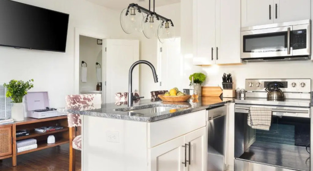 Коттедж Hart Suite Buyout 2 by Avantstay Two Nashville Town Houses w/ Stunning Amenities & Design