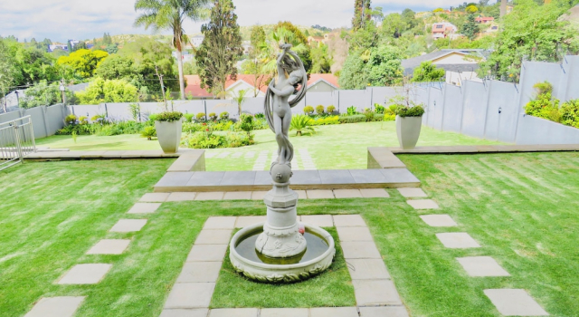 H & H Boutique and Spa, Book Ferieresort Roodepoort Gauteng