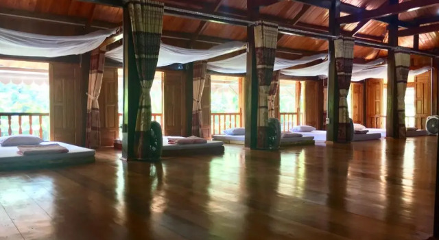 Кровать в общем номере Homestay Bui Ty Ha Giang