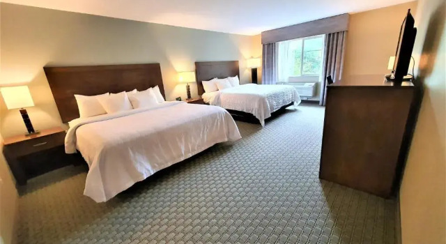 Двухместный номер Deluxe AmeriVu Inn and Suites - Chisago City