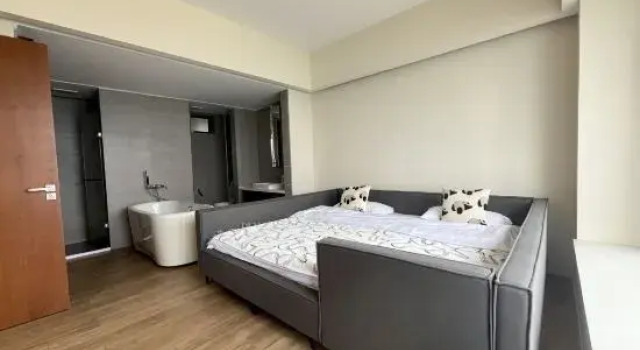 Люкс с балконом Pick up the sea and sea view beautiful accommodation (Huizhou Xiaoxiaowan Store)