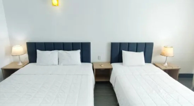 Трёхместный номер Standard River Hotel