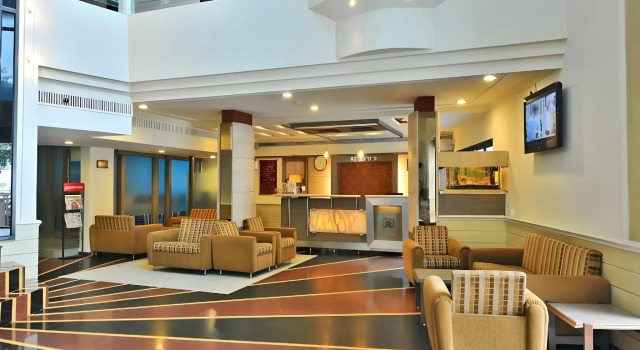 The Westend Hotel, Забронировать Отель Эллис Бридж Ахмадабад, рядом с Sabarmati Riverfront