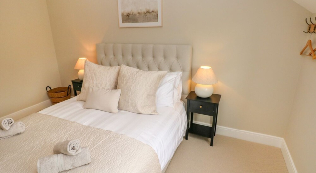 Hafan Y Gof, Book Hotel Abercych Ceredigion