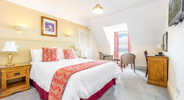 Двухместный номер Standard с видом на море Best Western Walton Park Hotel