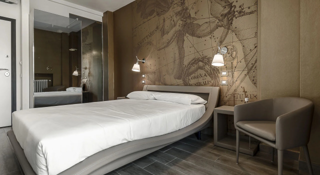 Eleganti Suite in Piazzale Lagosta, Забронировать Отель Отели Милана 3 звезды, рядом с Сондрио, 3*