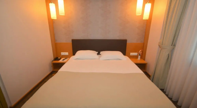 Двухместный номер Comfort с балконом Istankoy Hotel