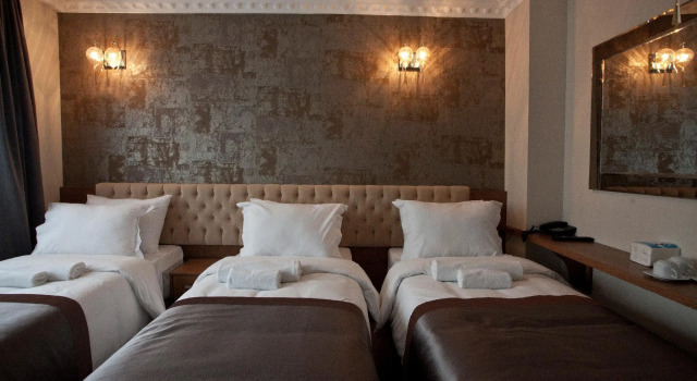 Deluxe Třílůžkový pokoj Pera Line Hotel