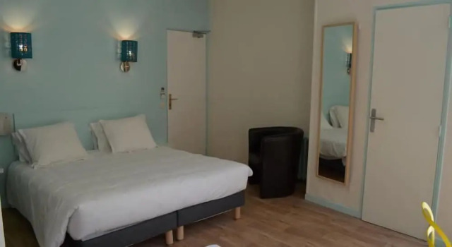 Номер Classic Hôtel Les Corps Saints