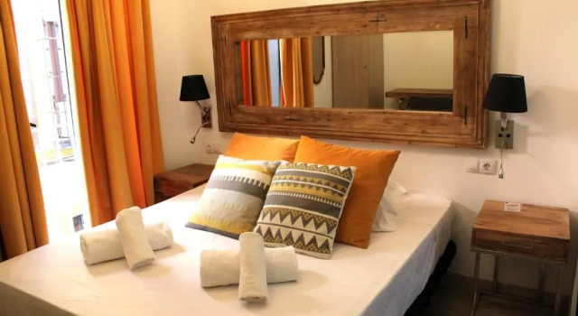 Doble S Rooms - Hostal
