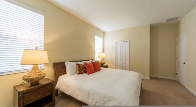 7 Bed Sophisticated Champions Gate Pool Home