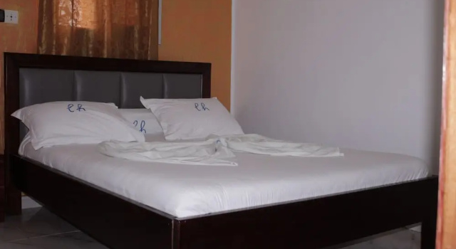 Апартаменты Standard Elu Hotel Appart