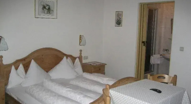 Gstehaus Krammer, Rezervovat Hotel Hotely v Tyrolsko se snídaní, Snídaně