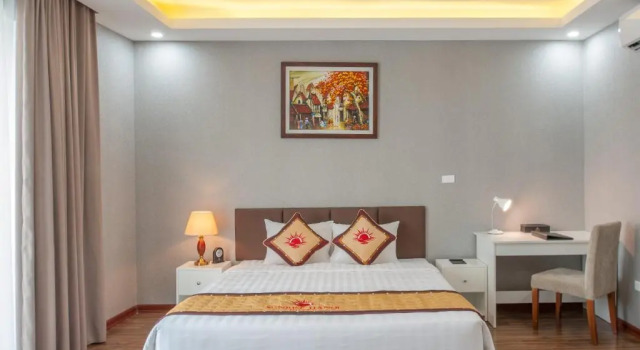 Двухместный номер Standard с балконом Sunrise Hanoi Hotel