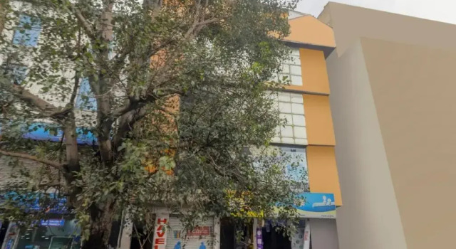 OYO Flagship 76333 Shannu Residency, Rezerwuj Hotel Secunderabad 