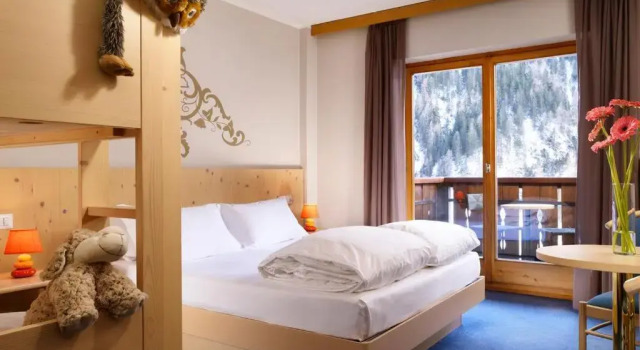 Четырёхместный номер Hotel Principe Marmolada