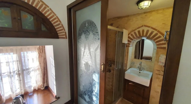 Номер Economy Cesme Kanuni Kervansaray Historical Hotel
