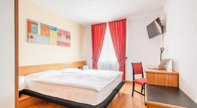 Четырёхместный номер Standard Hotel Alpina