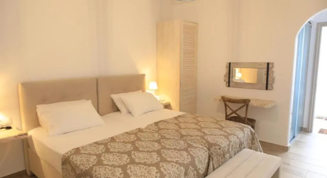 Люкс Theasis Luxury Suites