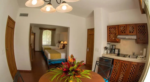 Двухместный номер Standard Amatique Bay Hotel